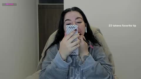 _miss_coco_ online show from 01/18/25, 11:21