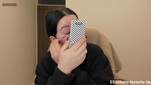 _miss_coco_ online show from 01/19/25, 11:23