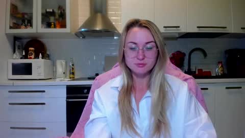 Eva online show from 10/02/25, 06:09