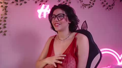 Snapshot of _miss_hinata_ chatting on 07/08/26, 01:26 Hinata 3 online show from 07/08/26, 01:26