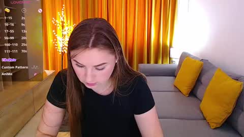 Mia online show from 12/05/24, 11:27