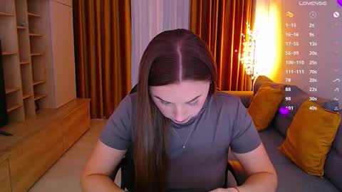 Mia online show from 11/10/25, 08:57