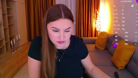 Mia online show from 01/05/26, 05:27