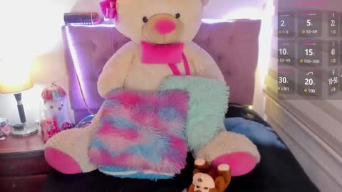 Emi   online show from 02/22/25, 08:09