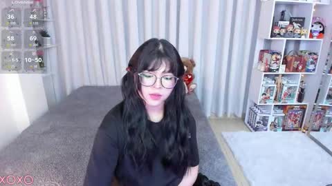 Snapshot of _misshoneyxx chatting on 03/23/26, 02:15 Hanna Idependent Model online show from 03/23/26, 02:15