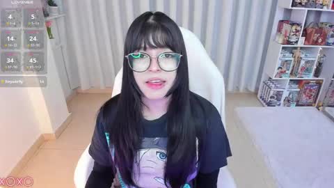 Snapshot of _misshoneyxx chatting on 04/14/26, 06:08 Hanna Idependent Model online show from 04/14/26, 06:08