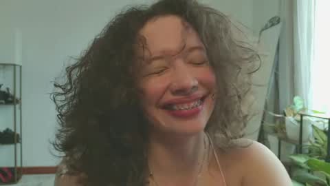 Mara Independent model online show from 06/05/26, 06:24