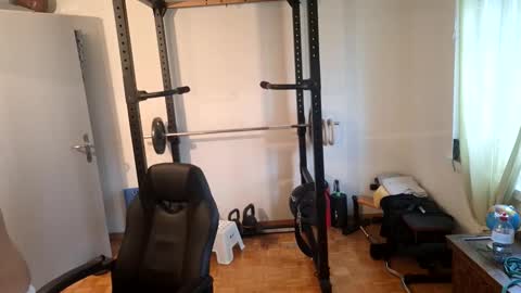 BENJI online show from 11/04/25, 08:13