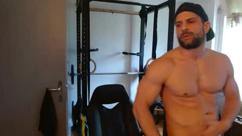 BENJI online show from 02/04/26, 11:16