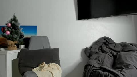 alienmito online show from 12/19/24, 07:18