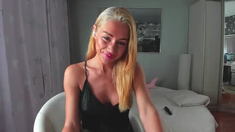 alienmito online show from 09/20/25, 03:40