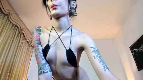 mizuki  online show from 02/19/25, 05:38