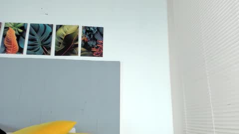 _molly_rosse_ online show from 10/03/25, 12:24