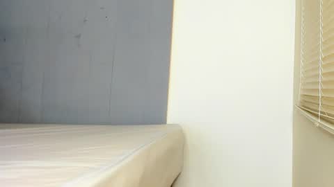 _molly_rosse_ online show from 11/11/25, 11:43