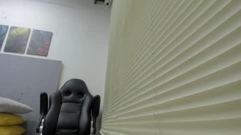 _molly_rosse_ online show from 05/02/26, 12:10