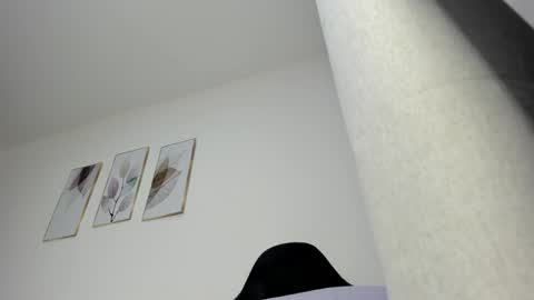 _molly_rosse_ online show from 05/19/26, 12:00