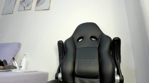 Snapshot of _molly_rosse_ chatting on 06/15/26, 12:51 _molly_rosse_ online show from 06/15/26, 12:51