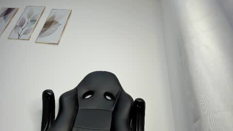 Snapshot of _molly_rosse_ chatting on 06/23/26, 12:03 _molly_rosse_ online show from 06/23/26, 12:03
