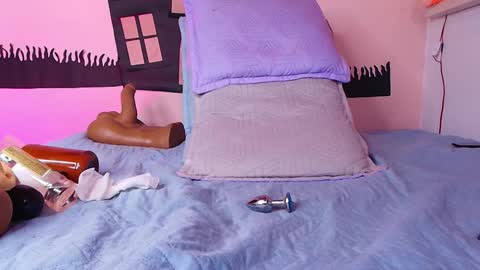 MORGAN CELESTE online show from 10/16/25, 07:59