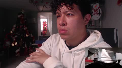 Snapshot of _mr_panda_ chatting on 01/06/25, 09:43 Panda  online show from 01/06/25, 09:43