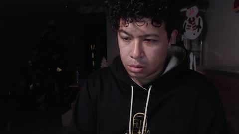 Snapshot of _mr_panda_ chatting on 01/08/25, 11:52 Panda  online show from 01/08/25, 11:52