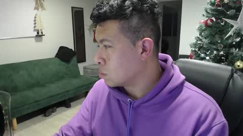 Snapshot of _mr_panda_ chatting on 11/30/25, 10:08 Panda online show from 11/30/25, 10:08