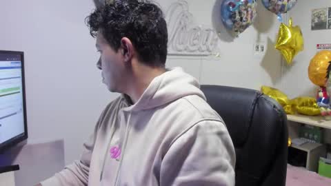 Snapshot of _mr_panda_ chatting on 03/30/26, 12:11 Panda online show from 03/30/26, 12:11