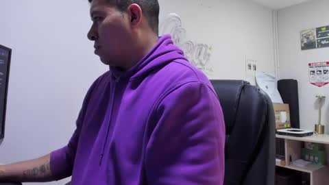 Snapshot of _mr_panda_ chatting on 04/19/26, 08:55 Panda online show from 04/19/26, 08:55