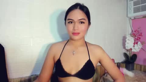 Snapshot of _myholyhole69_ chatting on 01/07/26, 10:51 monica online show from 01/07/26, 10:51