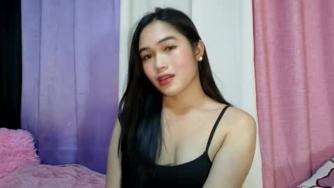 Snapshot of _myholyhole69_ chatting on 04/05/26, 07:05 monica online show from 04/05/26, 07:05