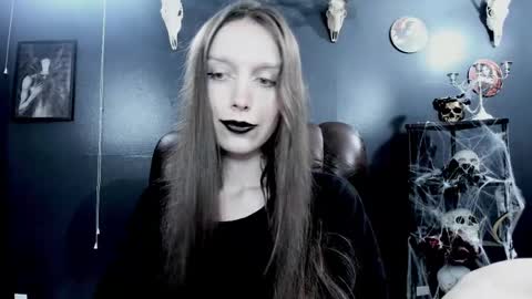 _naamah online show from 09/15/25, 07:25