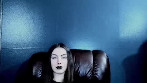 _naamah online show from 10/15/25, 05:35