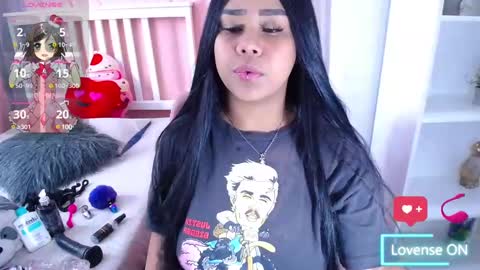 Snapshot of _nahom_ chatting on 03/02/25, 06:59 nahomi online show from 03/02/25, 06:59