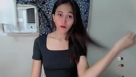 jenny claire online show from 10/08/25, 06:11