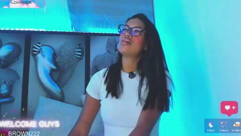 naomi brown online show from 09/27/25, 04:50