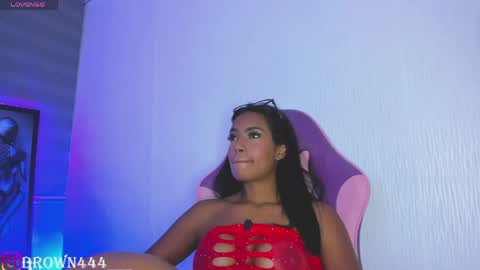 naomi brown online show from 04/16/26, 04:57