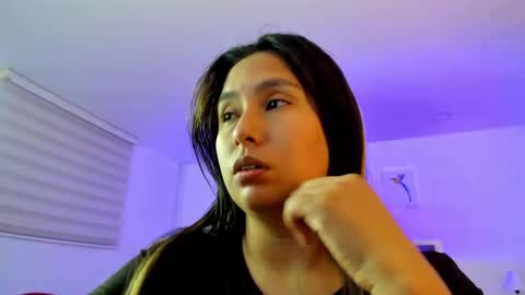 Natalie online show from 02/02/25, 05:10