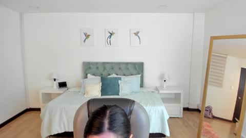 Natalie online show from 10/02/25, 03:24