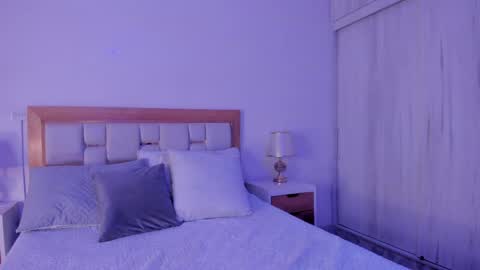  Natasha online show from 04/17/26, 10:07