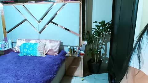 Natasha Rodriguez independent model online show from 12/05/24, 08:00