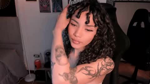 Nati - Independ model online show from 10/10/25, 04:00