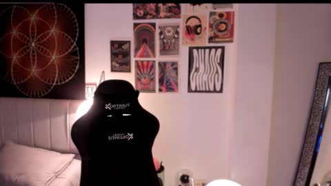 Nati - Independ model online show from 12/23/25, 05:16