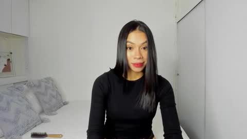 independent model natha online show from 11/20/25, 05:51