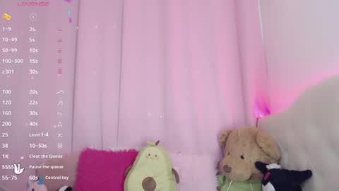 Snapshot of _natsuki chatting on 01/31/25, 05:30 _natsuki online show from 01/31/25, 05:30