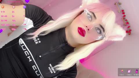 Snapshot of _natsuki chatting on 02/14/25, 03:54 _natsuki online show from 02/14/25, 03:54