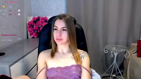 Snapshot of _naughty_megan_ chatting on 02/13/25, 04:39 Megan online show from 02/13/25, 04:39