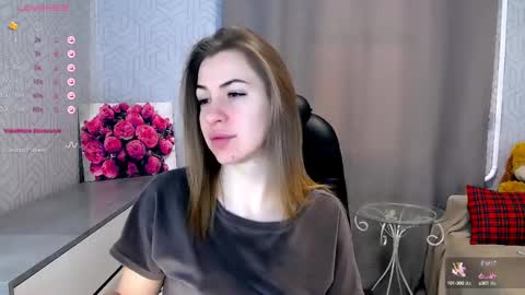 Snapshot of _naughty_megan_ chatting on 02/19/25, 06:11 Megan online show from 02/19/25, 06:11