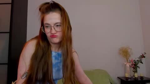 Mia with a big heart  online show from 02/24/25, 08:17