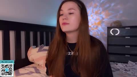 Mia with a big heart  online show from 09/11/25, 10:48