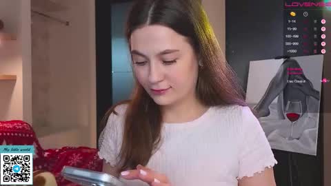 Snapshot of _nemalkovamia chatting on 01/07/26, 11:45 Mia with a big heart online show from 01/07/26, 11:45